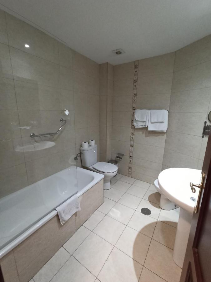 Hotel Aguila Real Onís المظهر الخارجي الصورة