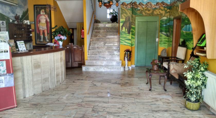 Hotel Aguila Real Onís المظهر الخارجي الصورة