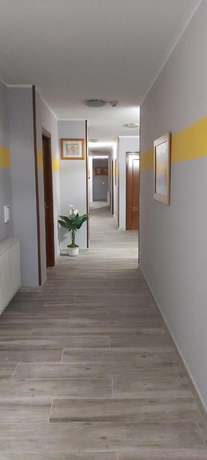 Hotel Aguila Real Onís المظهر الخارجي الصورة